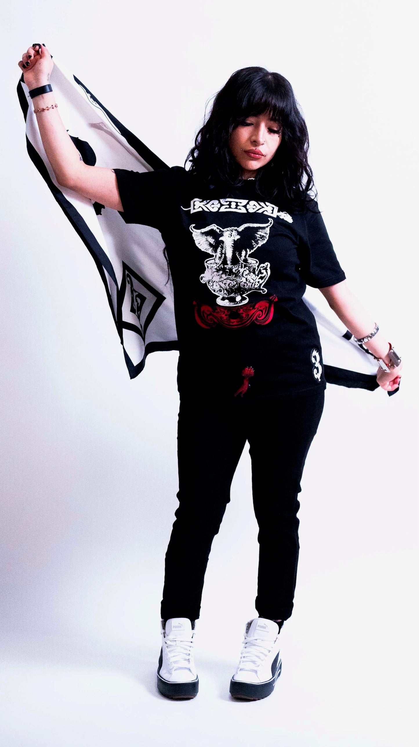 3TEACUP Black Streetwear Graphic T-Shirt