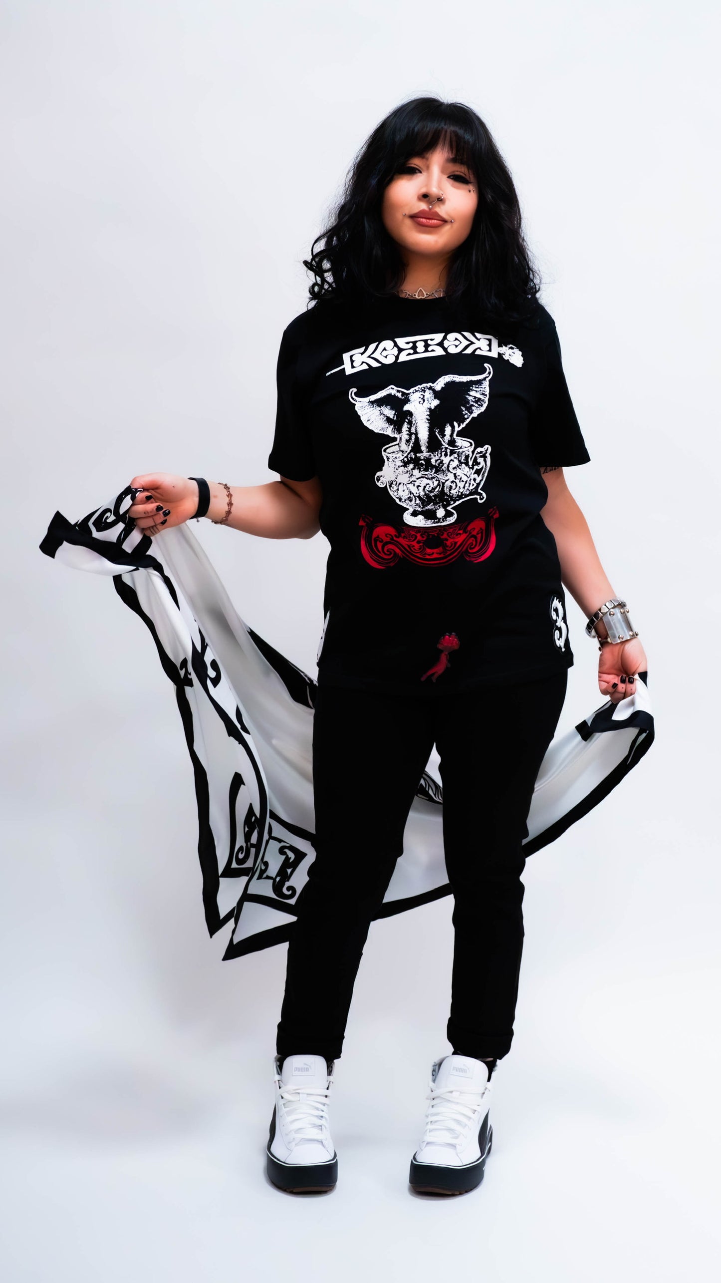 3TEACUP Black Streetwear Graphic T-Shirt