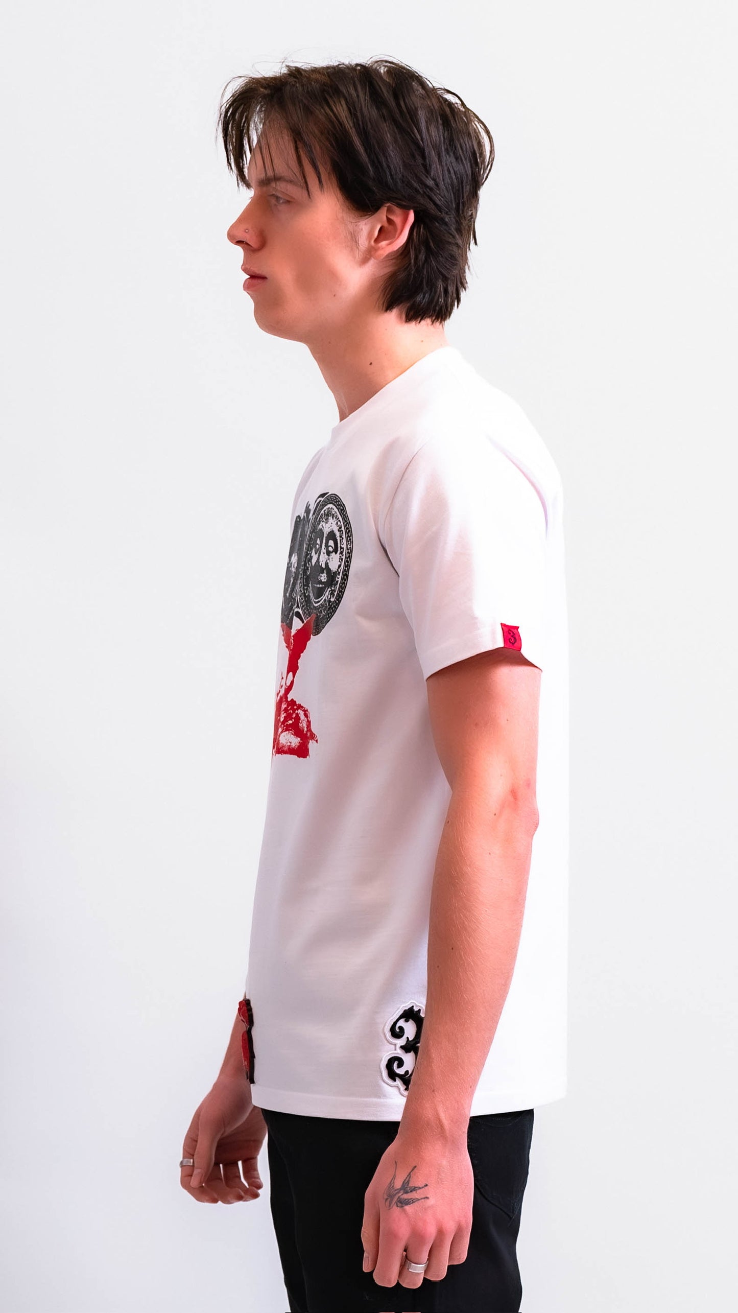 3Goodheart White Heavyweight Graphic T-Shirt