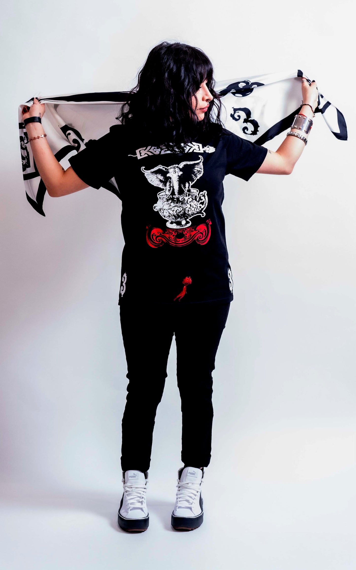 3TEACUP Black Streetwear Graphic T-Shirt